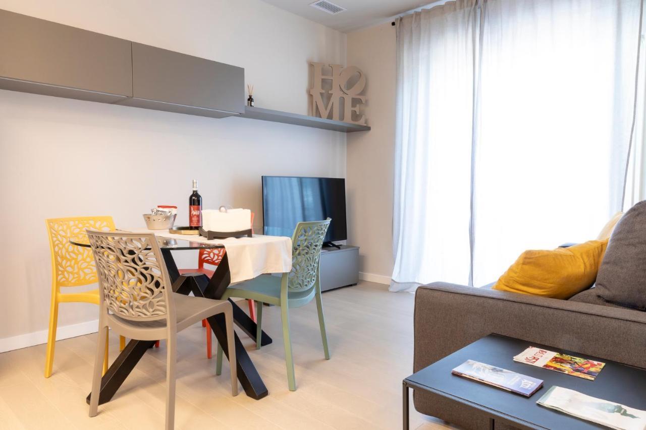 Aro Design Suite Asti Bagian luar foto