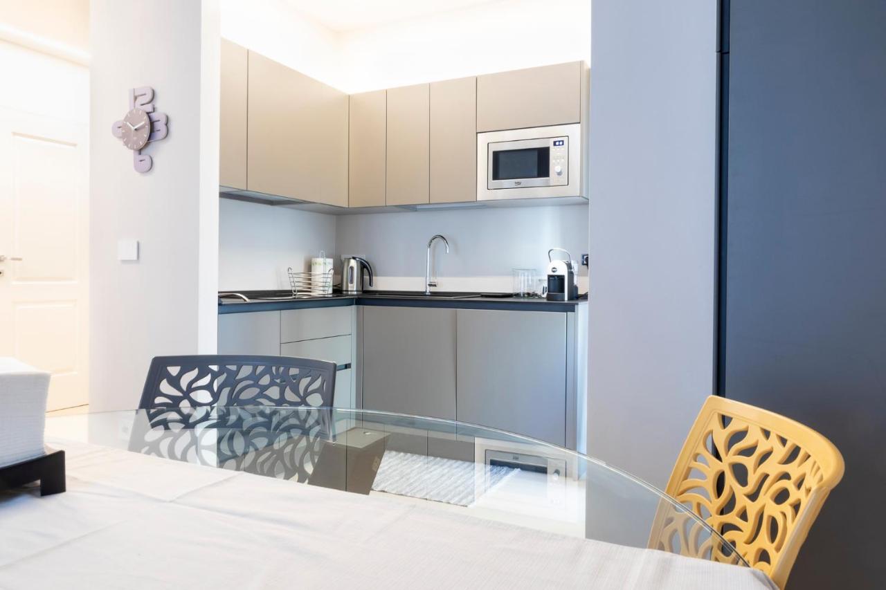 Aro Design Suite Asti Bagian luar foto