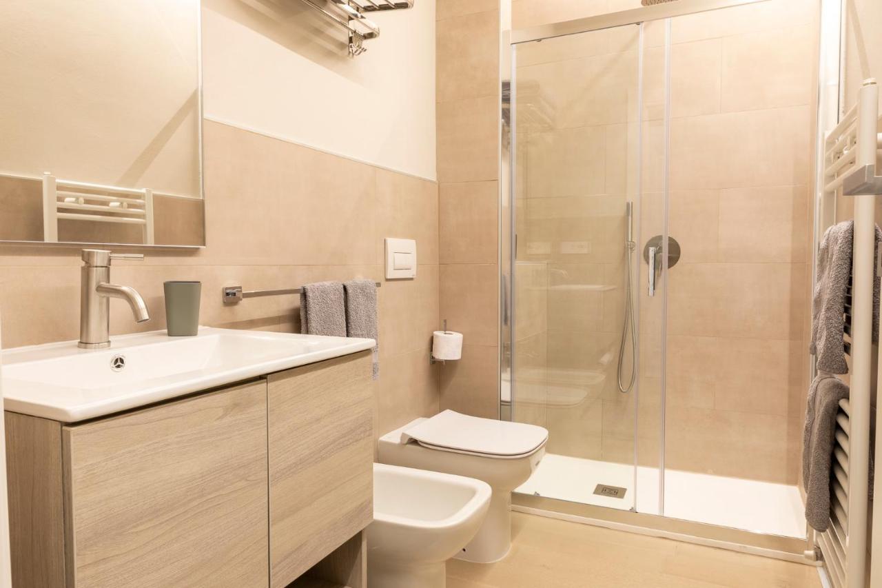 Aro Design Suite Asti Bagian luar foto